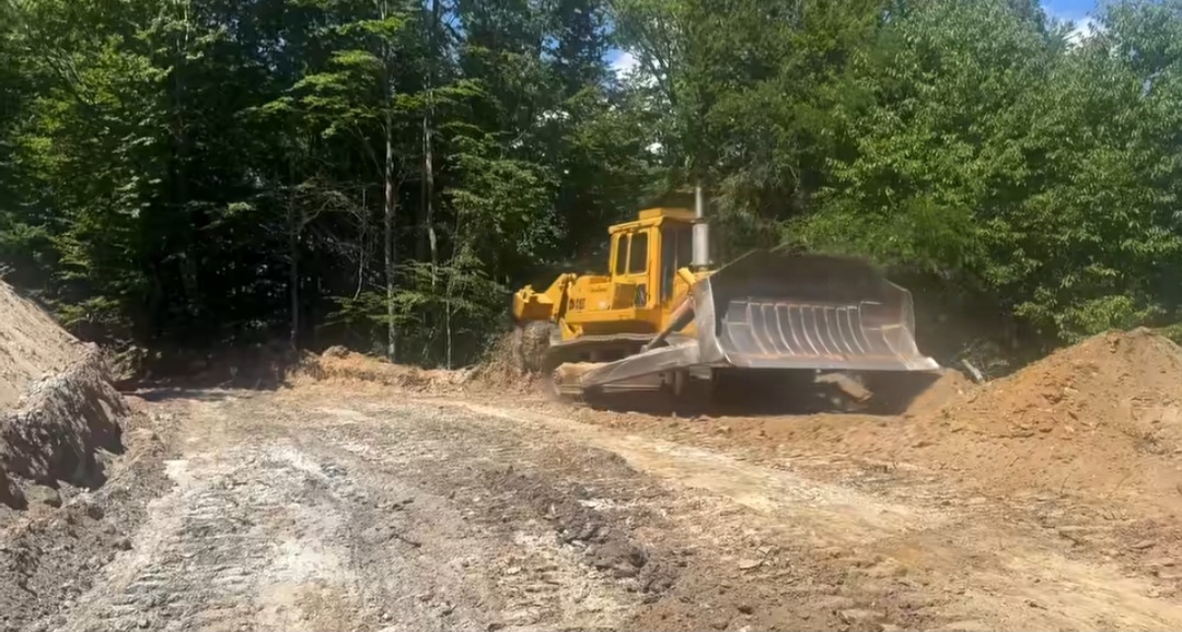 Rruga-Tetove-Prizren-Qamili-Po-depertojme-nje-arterie-me-interes-te-vecante-kombetar-dhe-ekonomik-